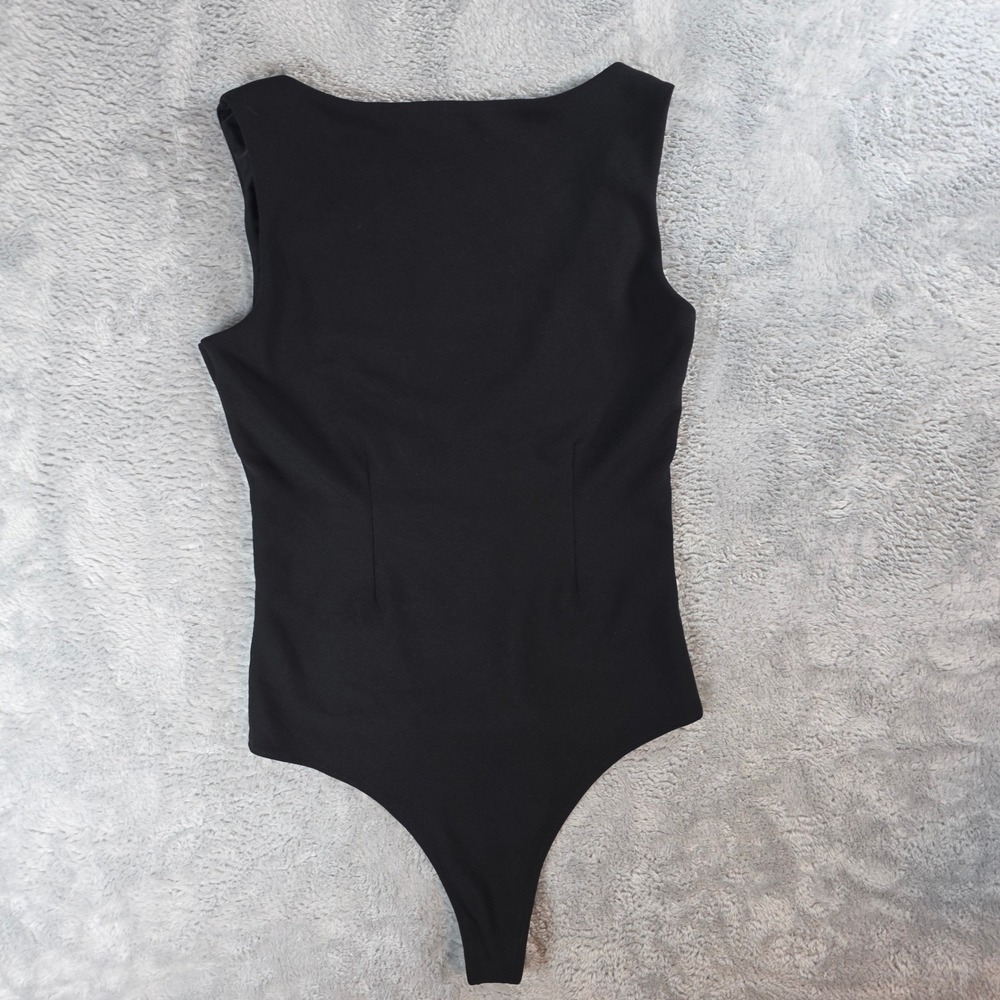 Abercrombie & Fitch Women Medium Black Bodysuit Sleeveless Scoop Neck Thong Back